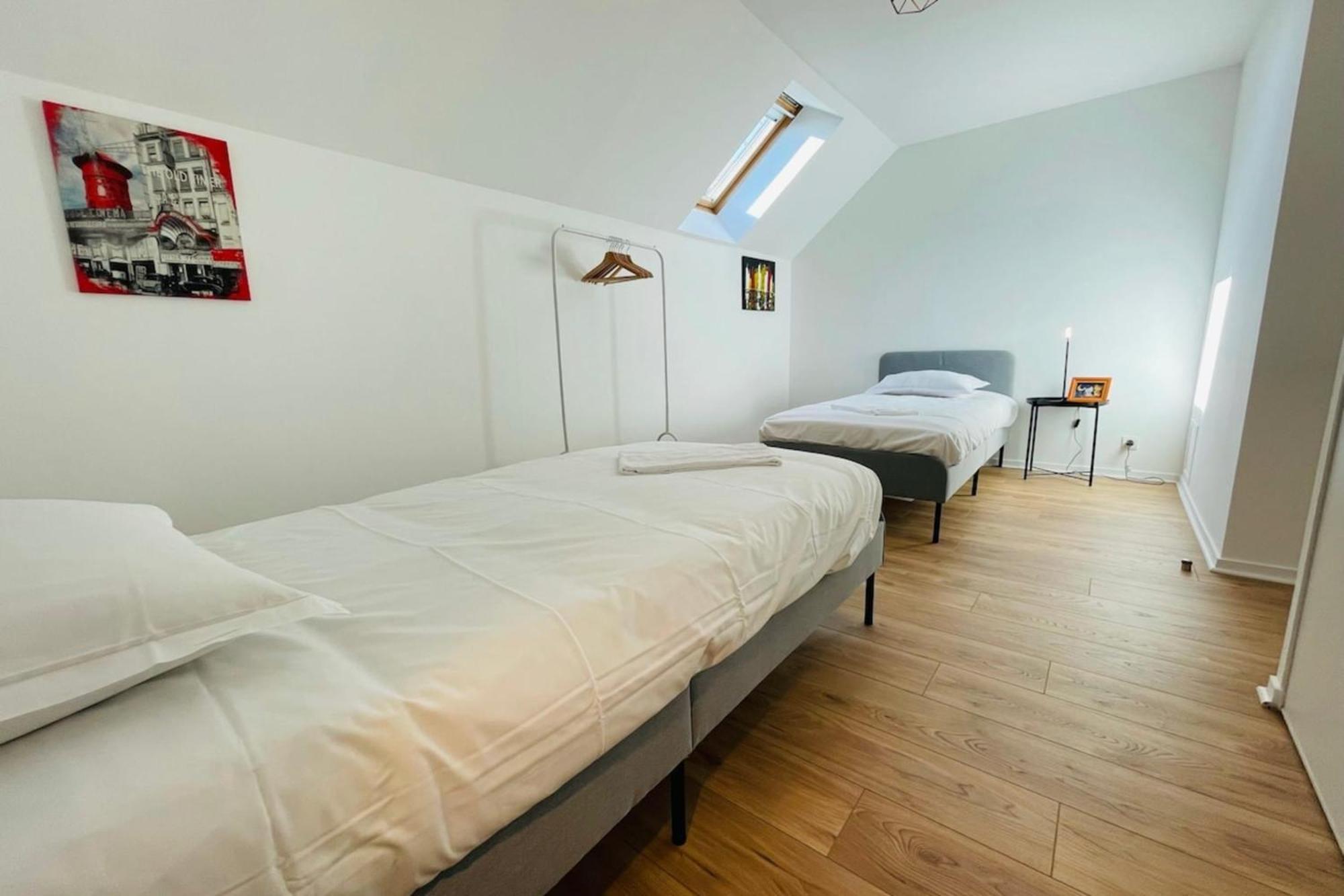Beautiful Renovated House In A Residential Area Holiday home *