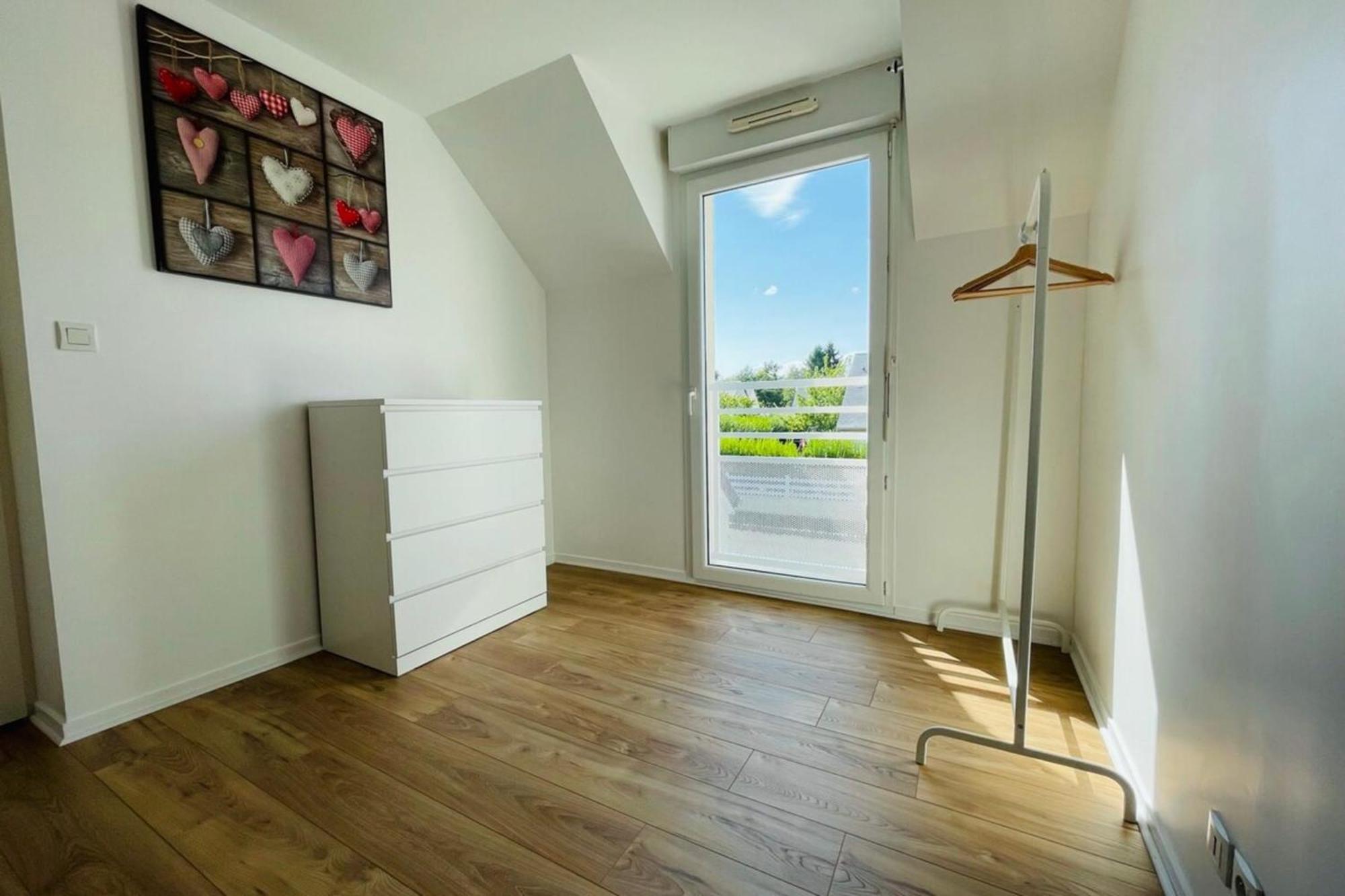 Holiday home Beautiful Renovated House In A Residential Area *