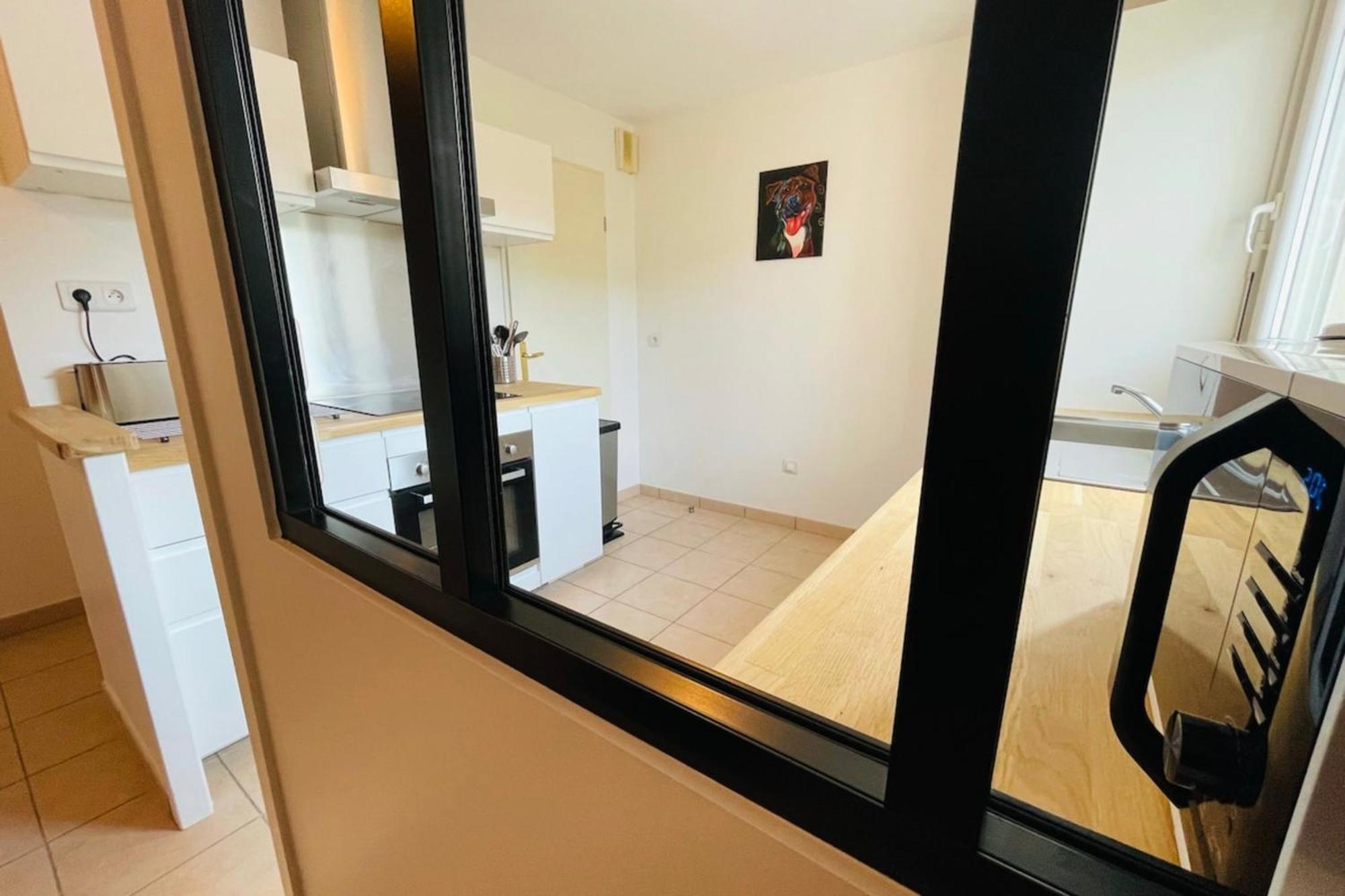 Beautiful Renovated House In A Residential Area Holiday home